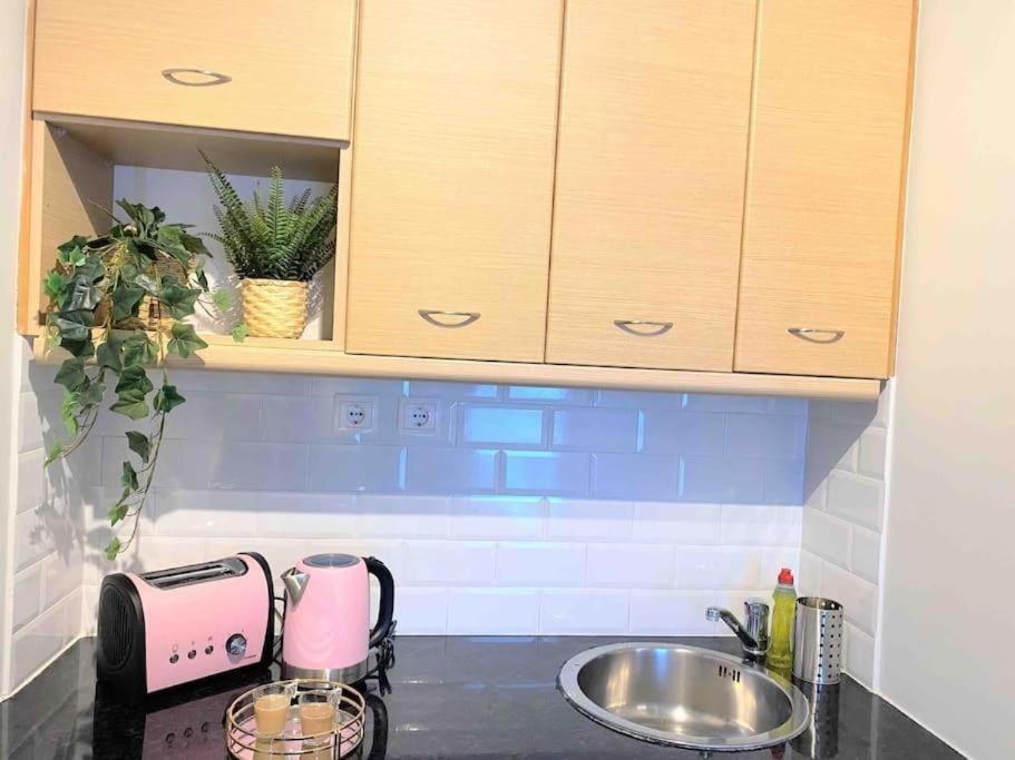 New Amazinglarge Luxury 4Br Suite/1Min Toacropolis Atene Esterno foto